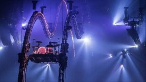 Mötley Crüe tommy lee rotating cage